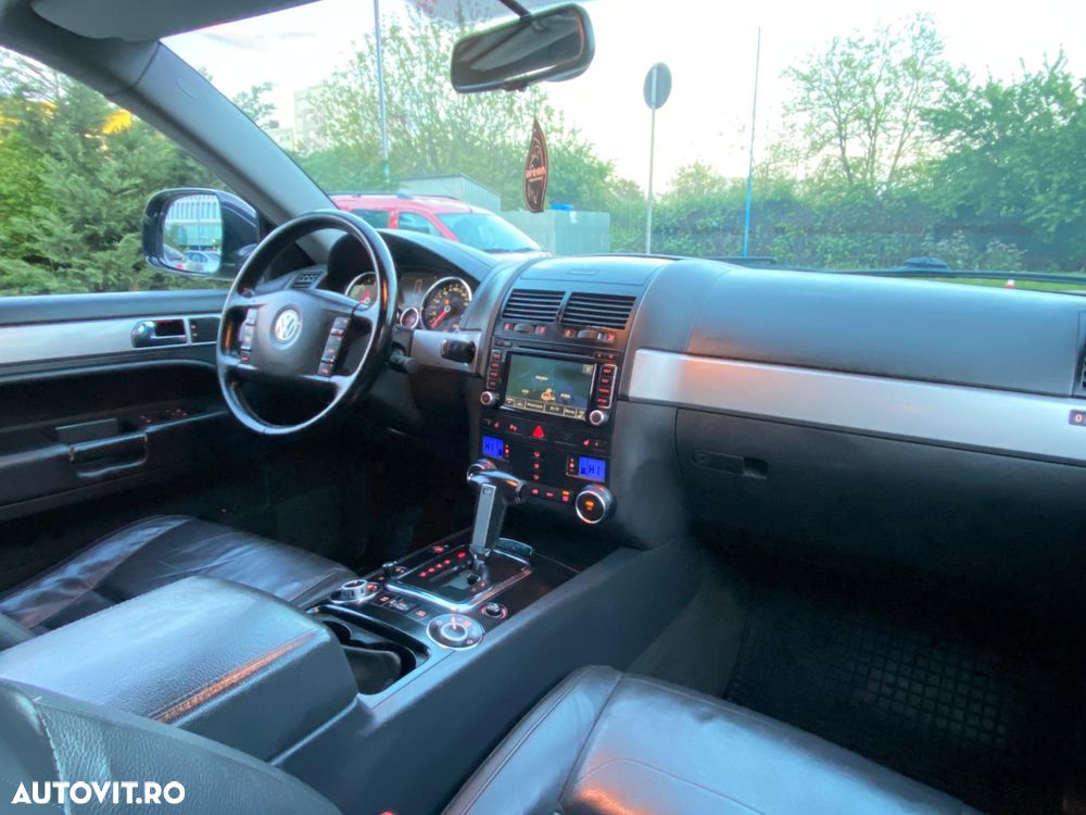 Volkswagen Touareg - 6