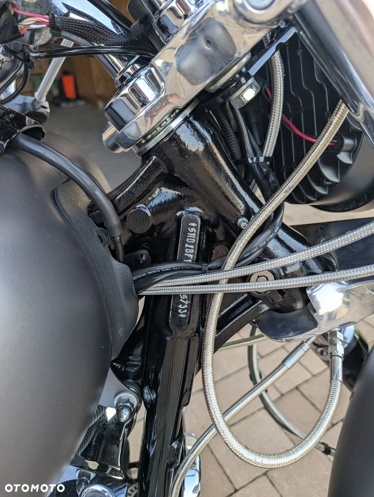 Harley-Davidson FXSB Breakout - 16
