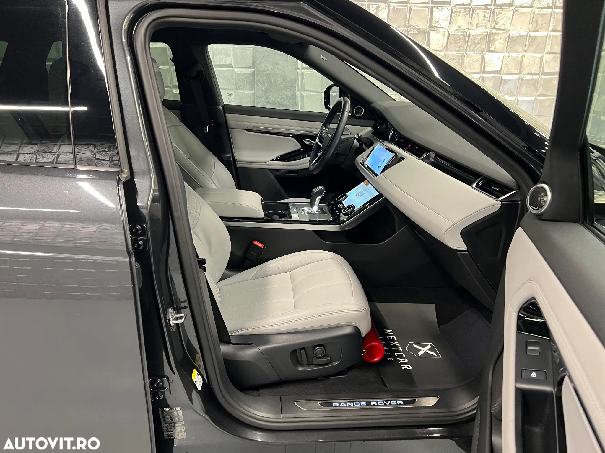 Land Rover Range Rover Evoque 1.5 P300 PHEV SE - 14