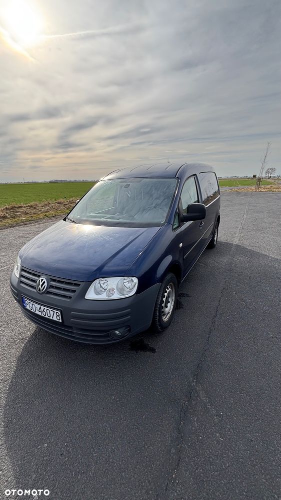 Volkswagen Caddy Maxi - 3