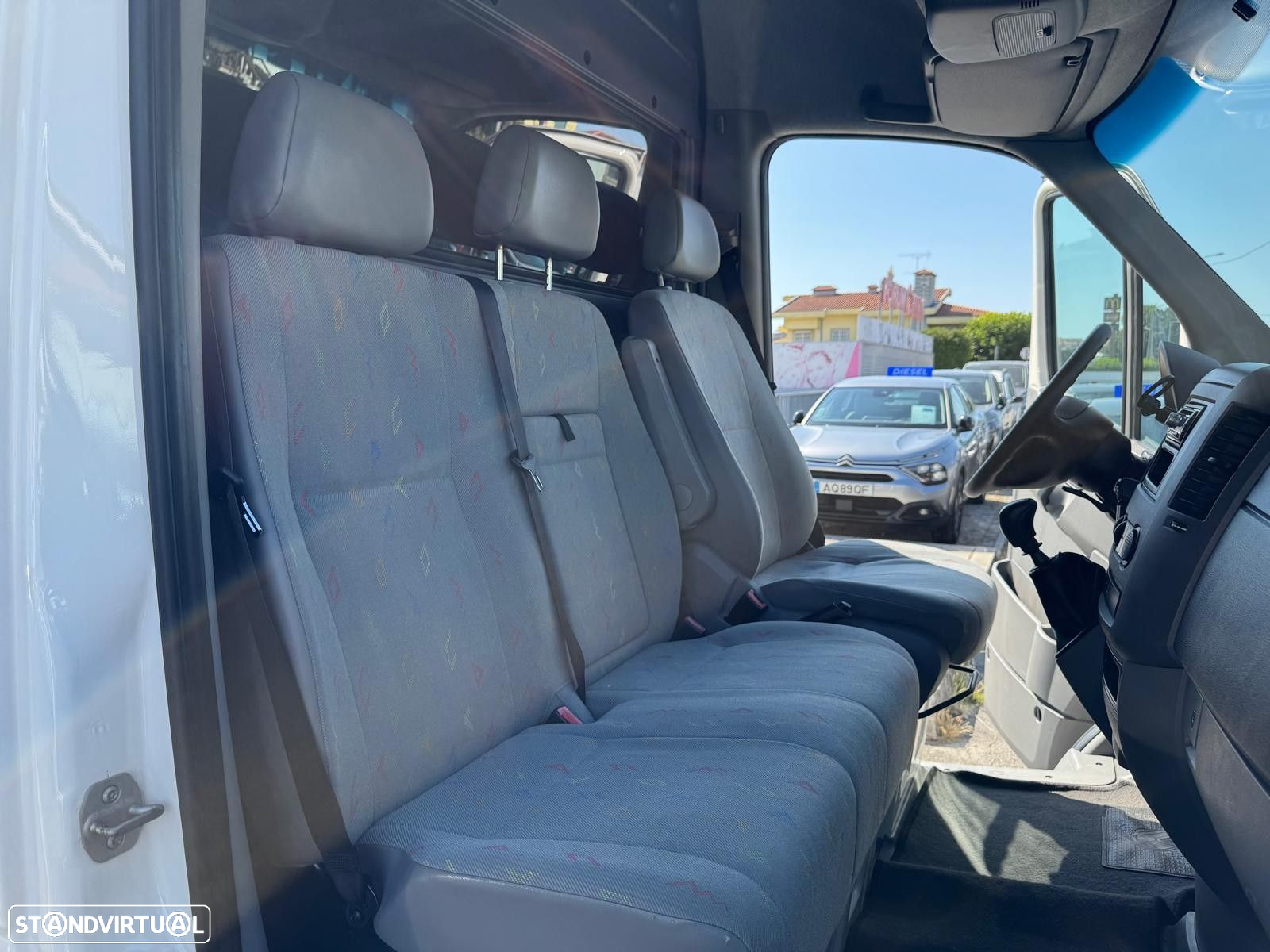 VW Crafter 30 2.5 TDi 136 CD Média - 13
