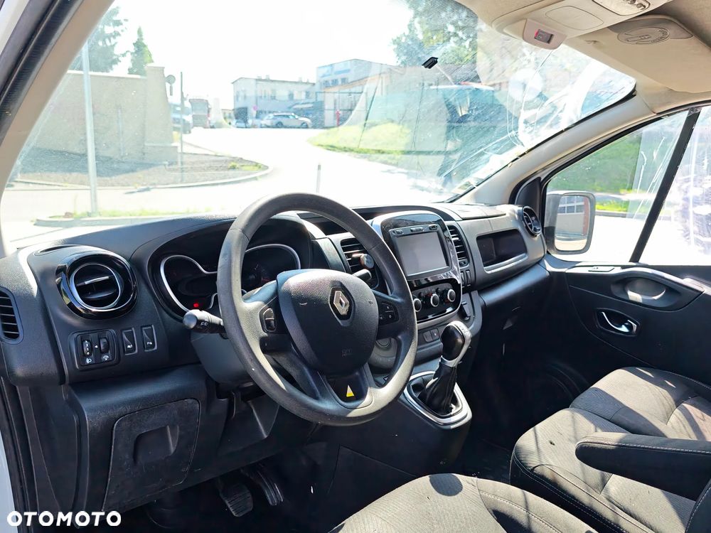 Renault TRAFIC - 23