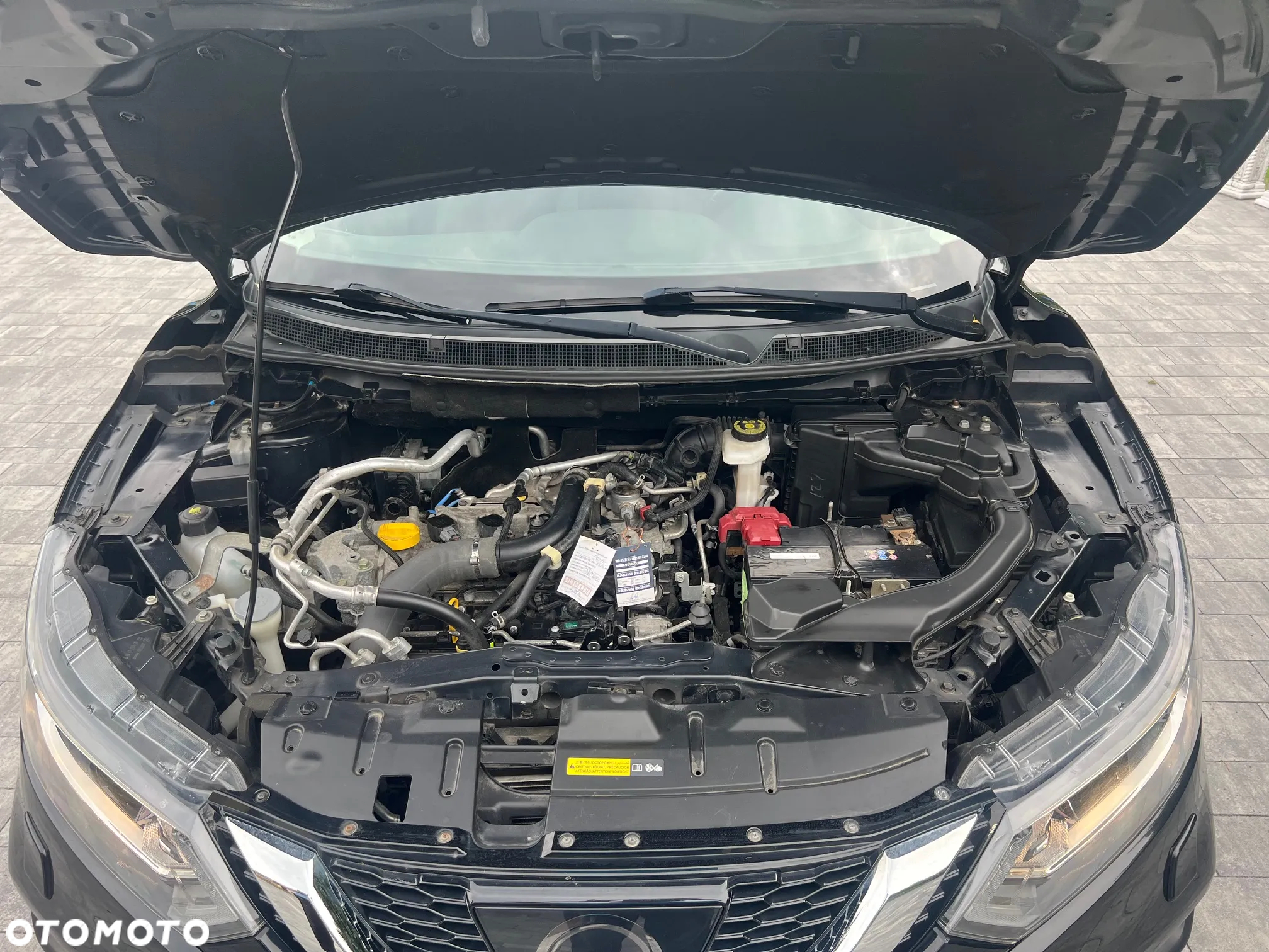 Nissan Qashqai 1.2 DIG-T N-Connecta EU6 - 10