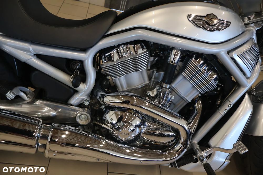 Harley-Davidson V-Rod Night Rod - 22