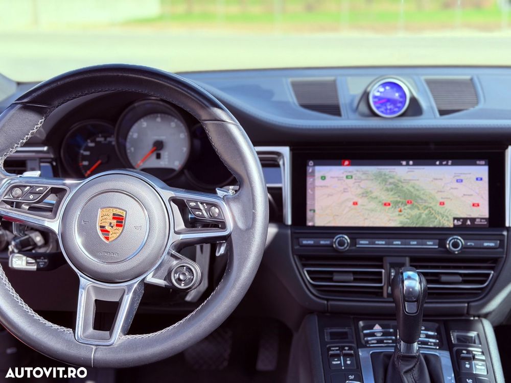 Porsche Macan S - 14