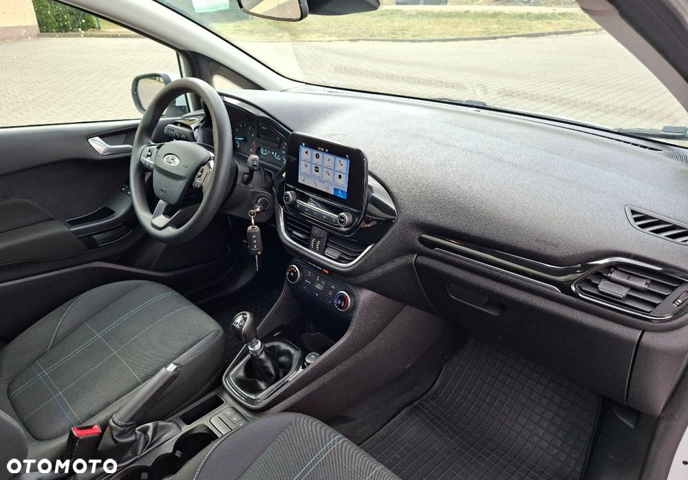 Ford Fiesta - 16