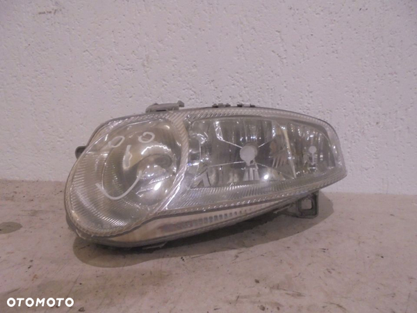 LAMPA LEWY PRZOD ALFA ROMEO 147