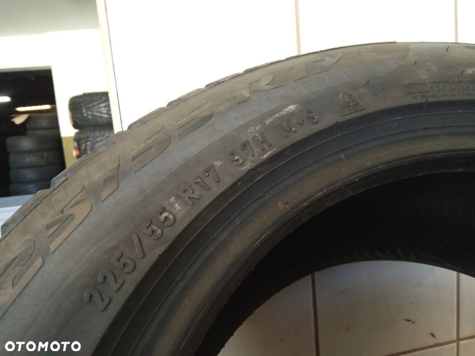 R17 225/55 97H Pirelli Sottozero 3 RSC - 6