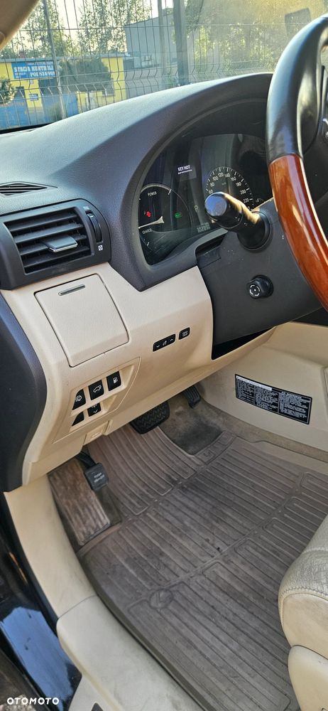 Lexus RX 450h Prestige - 28