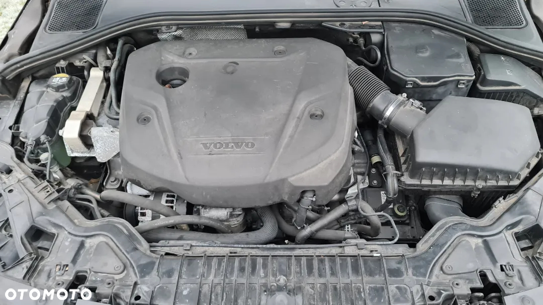 Volvo V60 D2 Drive-E Momentum - 9