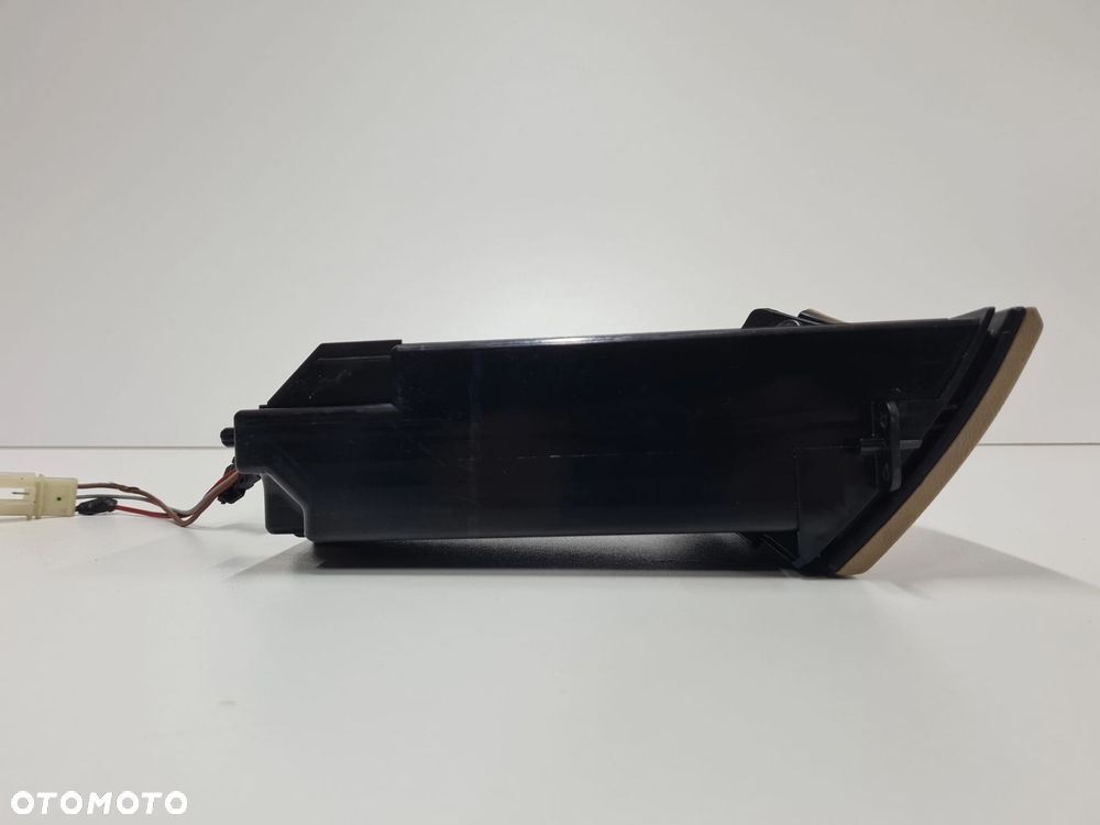 VW T5 MULTIVAN uchwyt na kubek napoje popielniczka 7H5858601 - 3