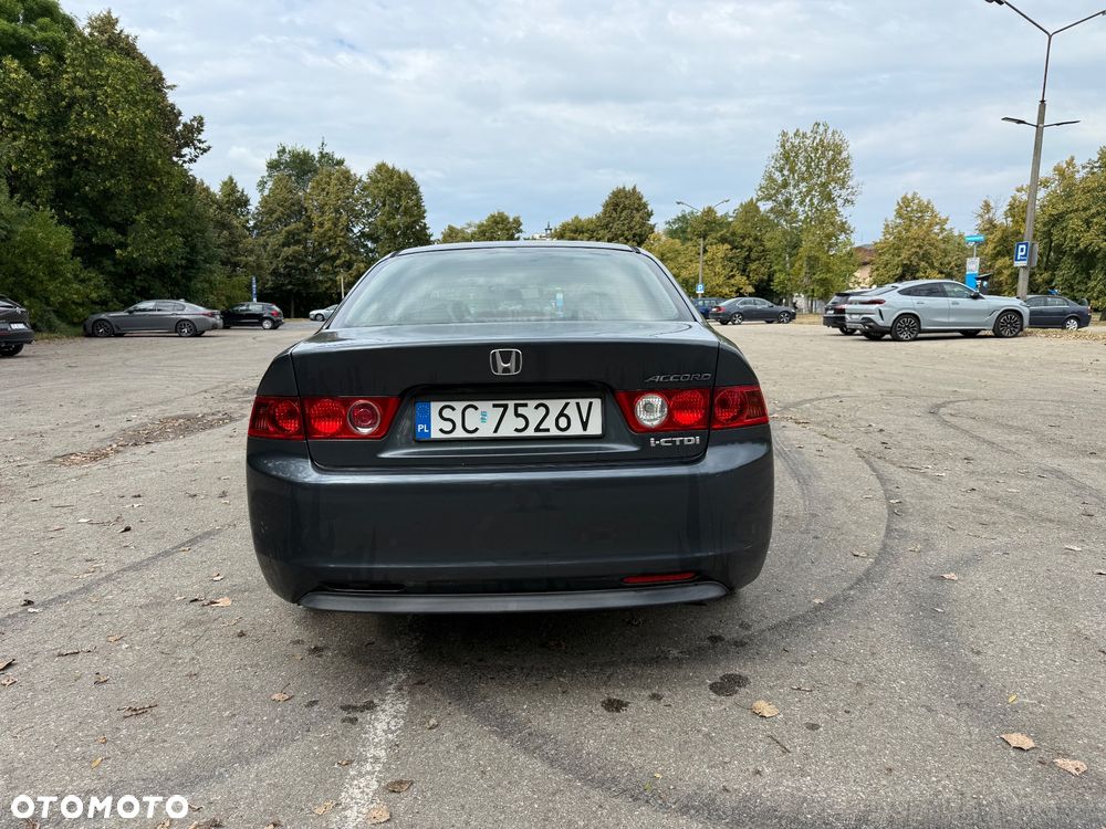 Honda Accord 2.2i-CTDi Executive - 7