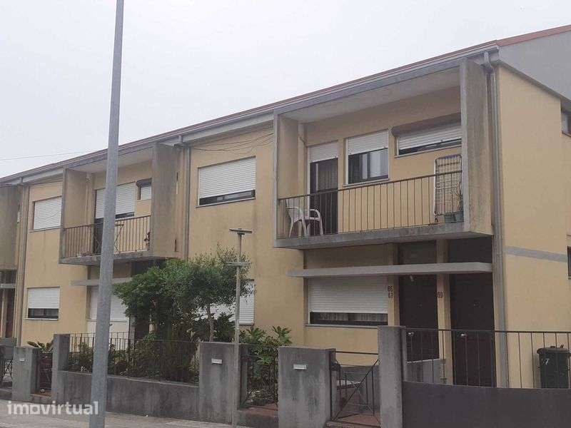 Prédio c/6 Habitações GAIA