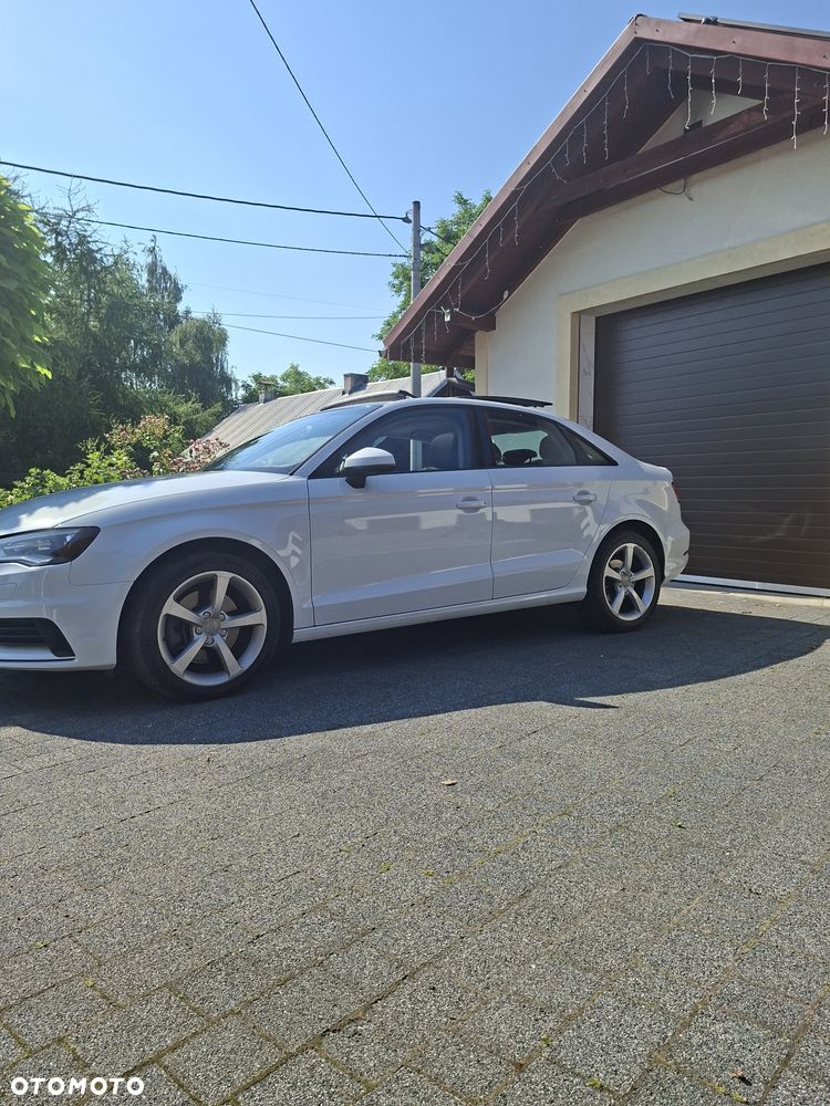 Audi A3 Sportback - 2