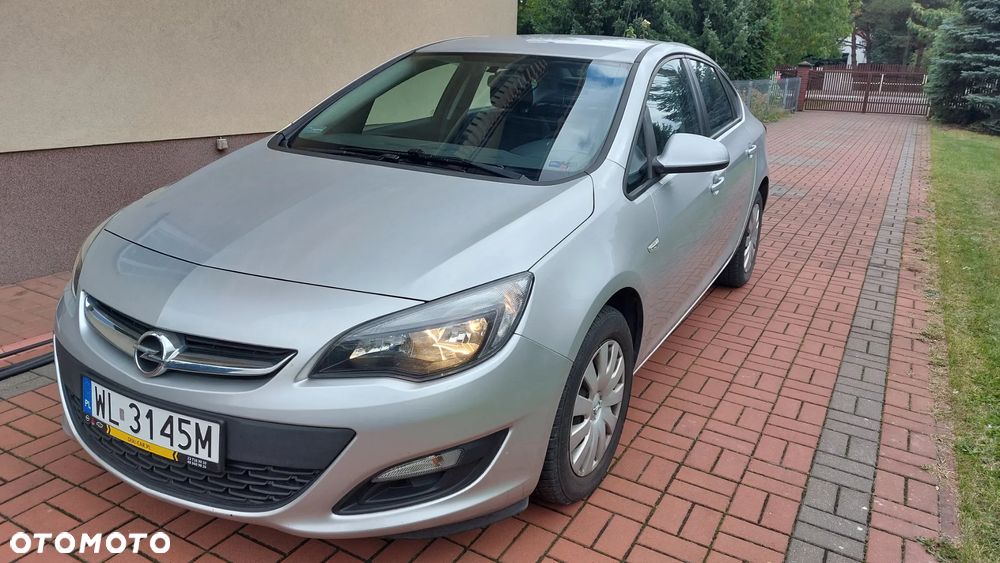 Opel Astra IV 1.4 T Enjoy - 1