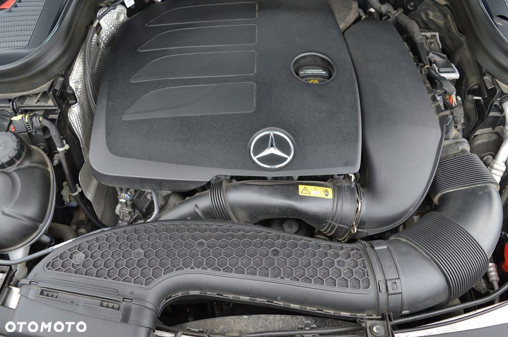 Mercedes-Benz GLC - 37