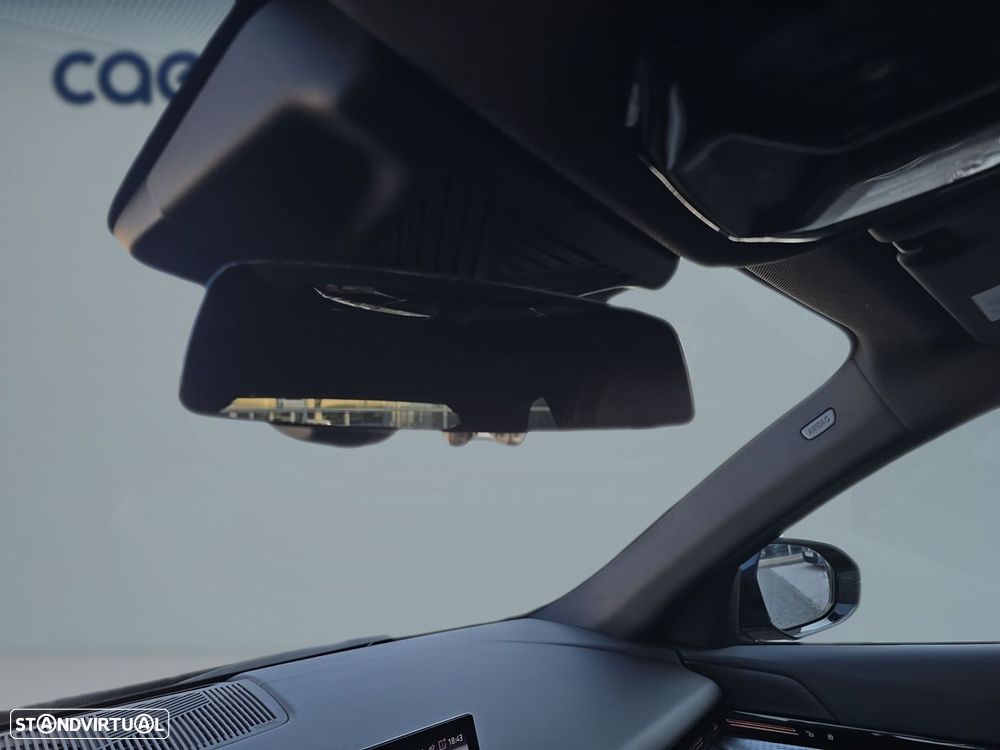 BMW 530 e Pack Desportivo M — fotografia 32