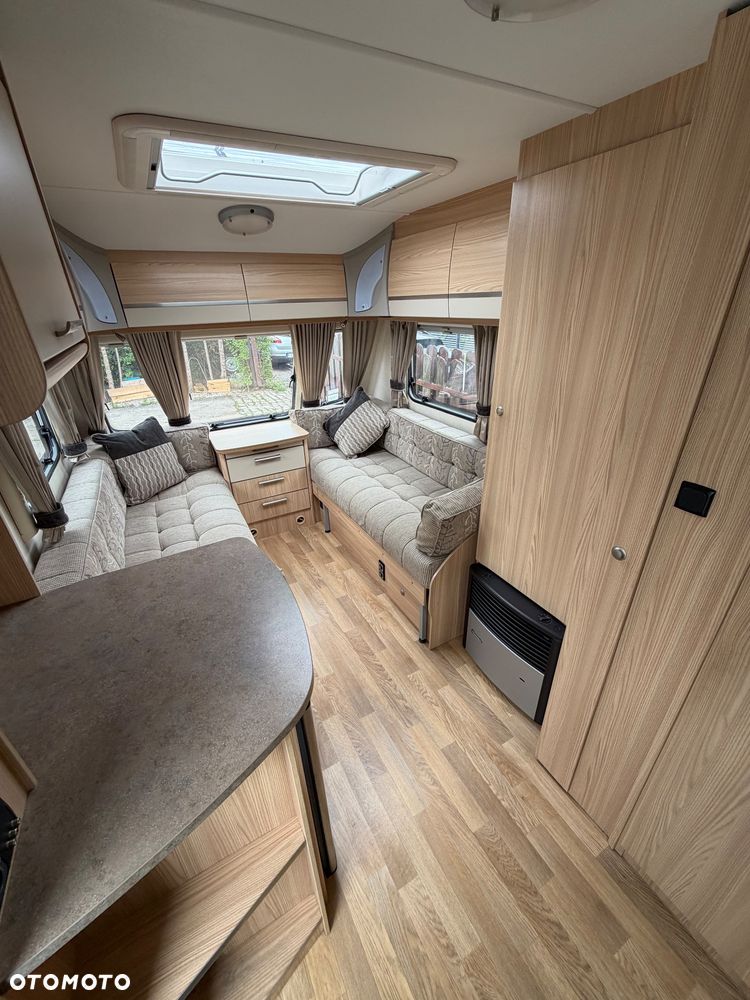 Coachman Amara 380/2 - 23