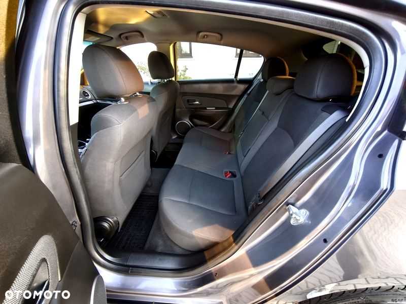 Chevrolet Cruze - 7