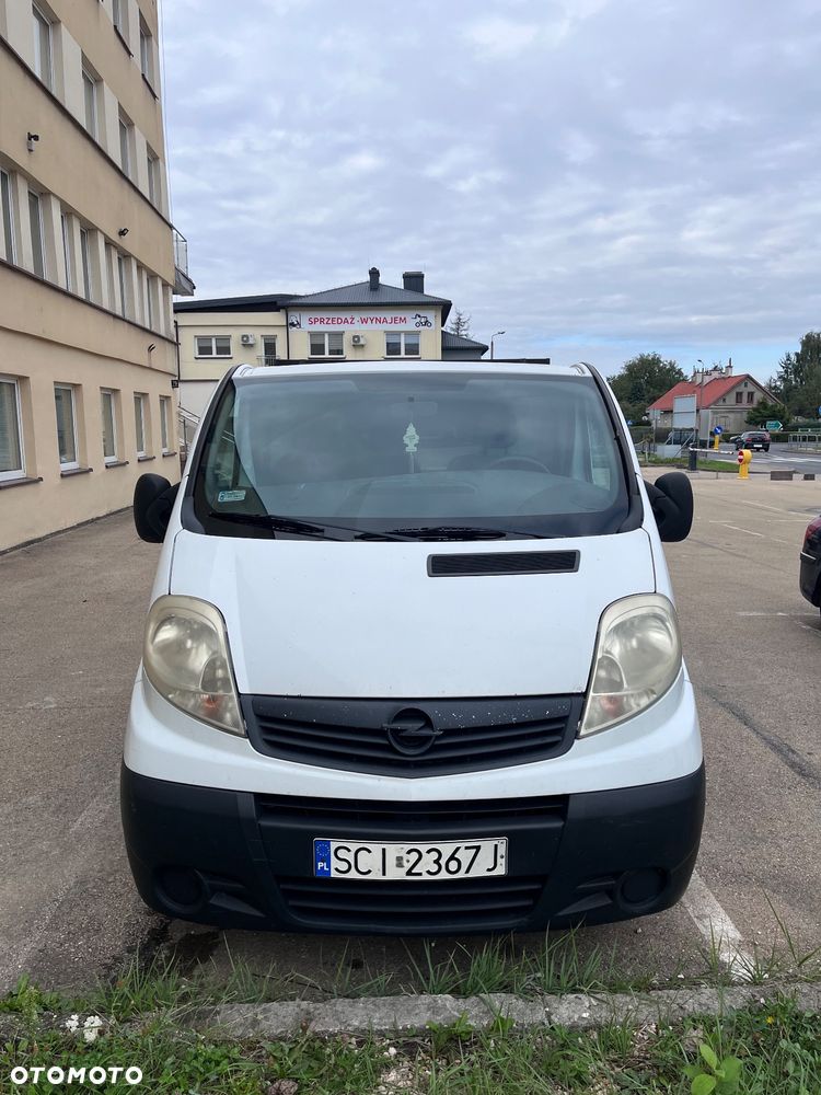 Opel Vivaro - 2