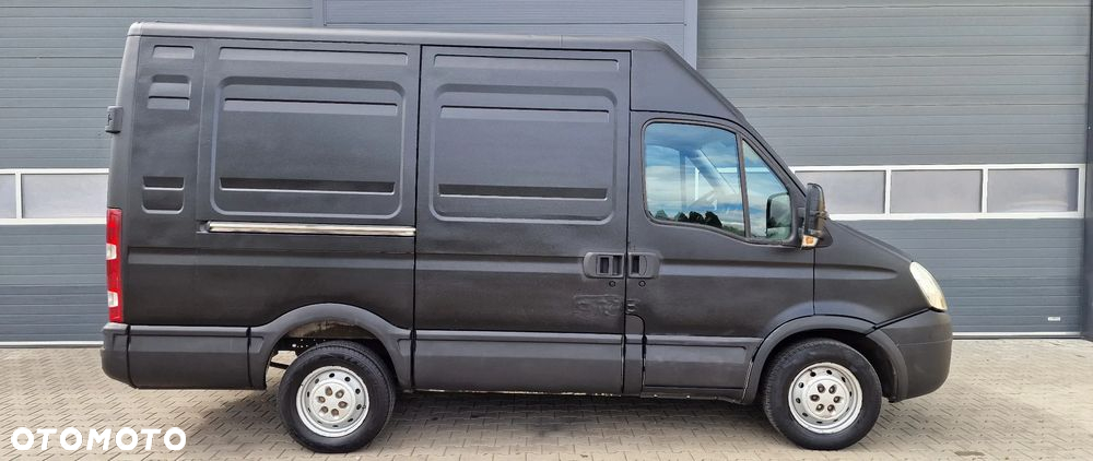 Iveco Daily 35S11V - 4