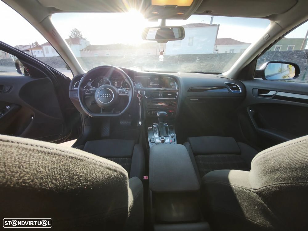 Audi A4 Avant 2.0 TDI DPF multitronic S line Sport Pack (plus) - 10