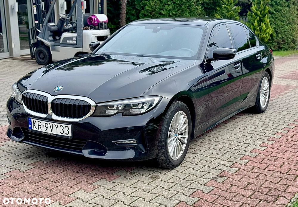 BMW Seria 3 318d Sport Line - 6