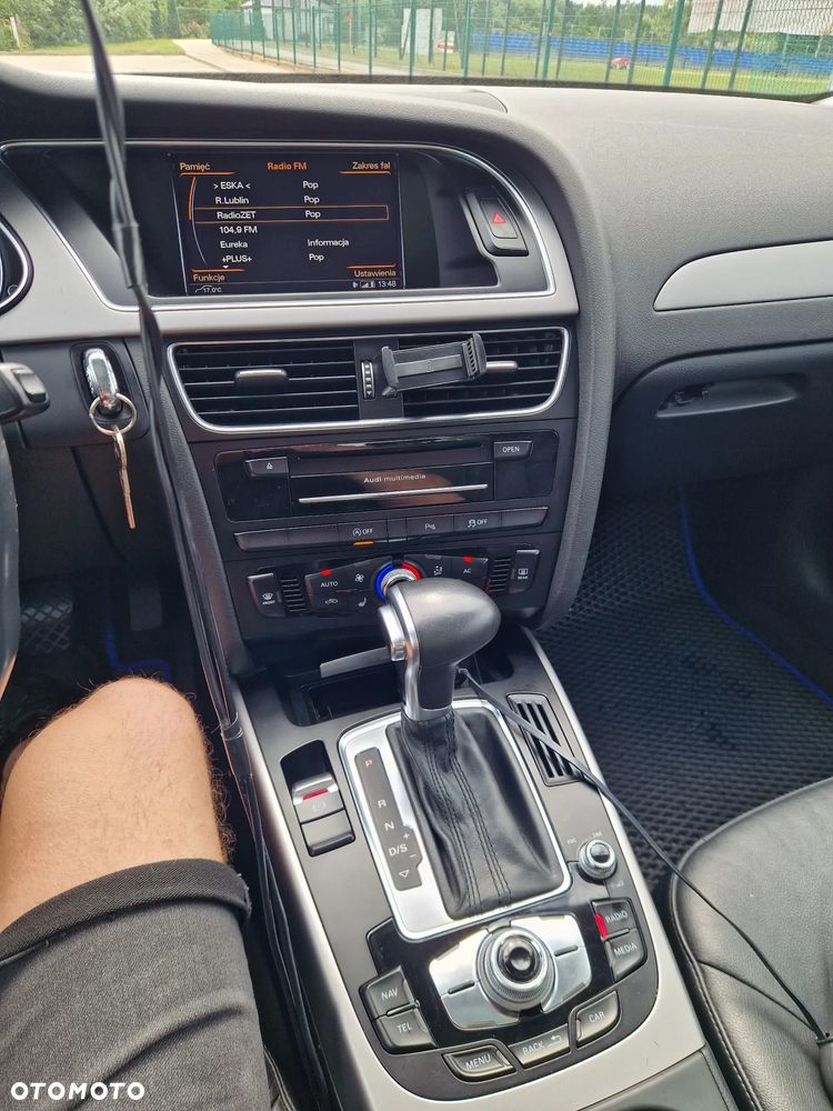 Audi A4 Avant - 12