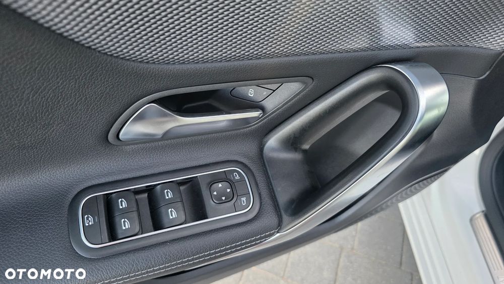 Mercedes-Benz Klasa A 200 Advanced Progressive - 25