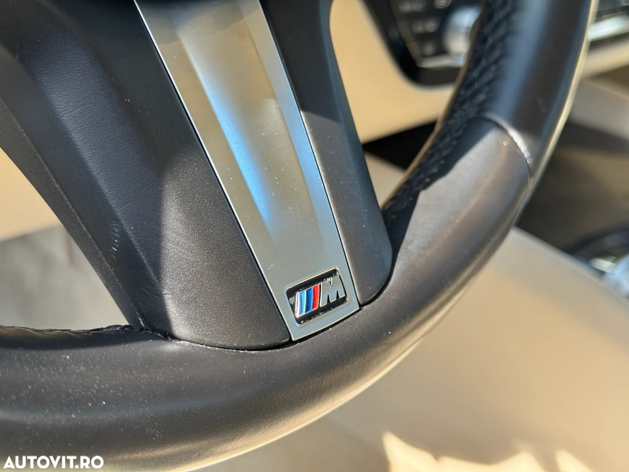 BMW Seria 5 520d xDrive AT - 30