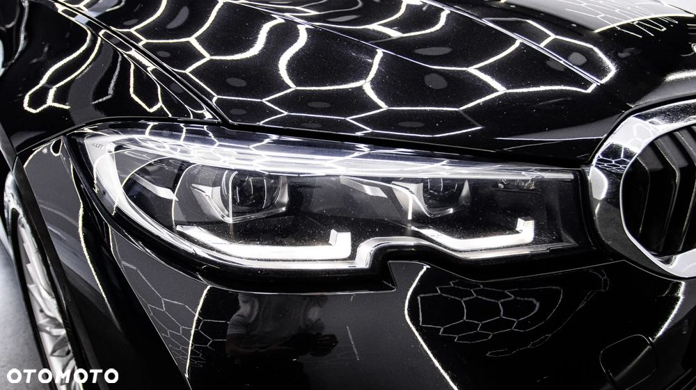 BMW Seria 3 330e xDrive Sport Line - 11