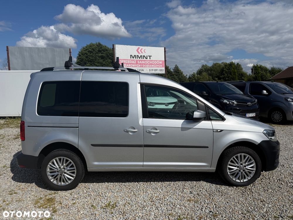 Volkswagen Caddy - 10