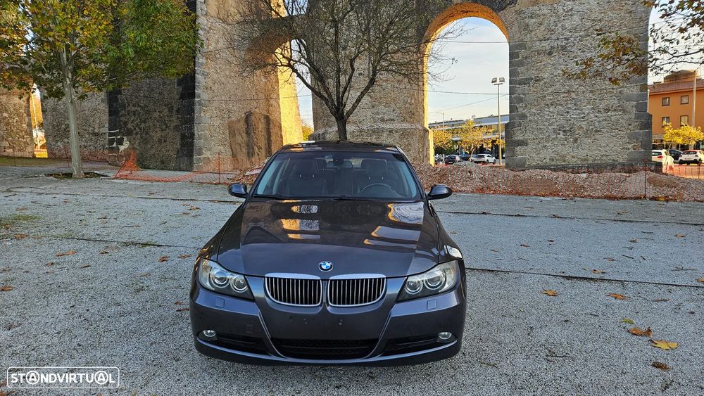 BMW 320 d Exclusive - 8