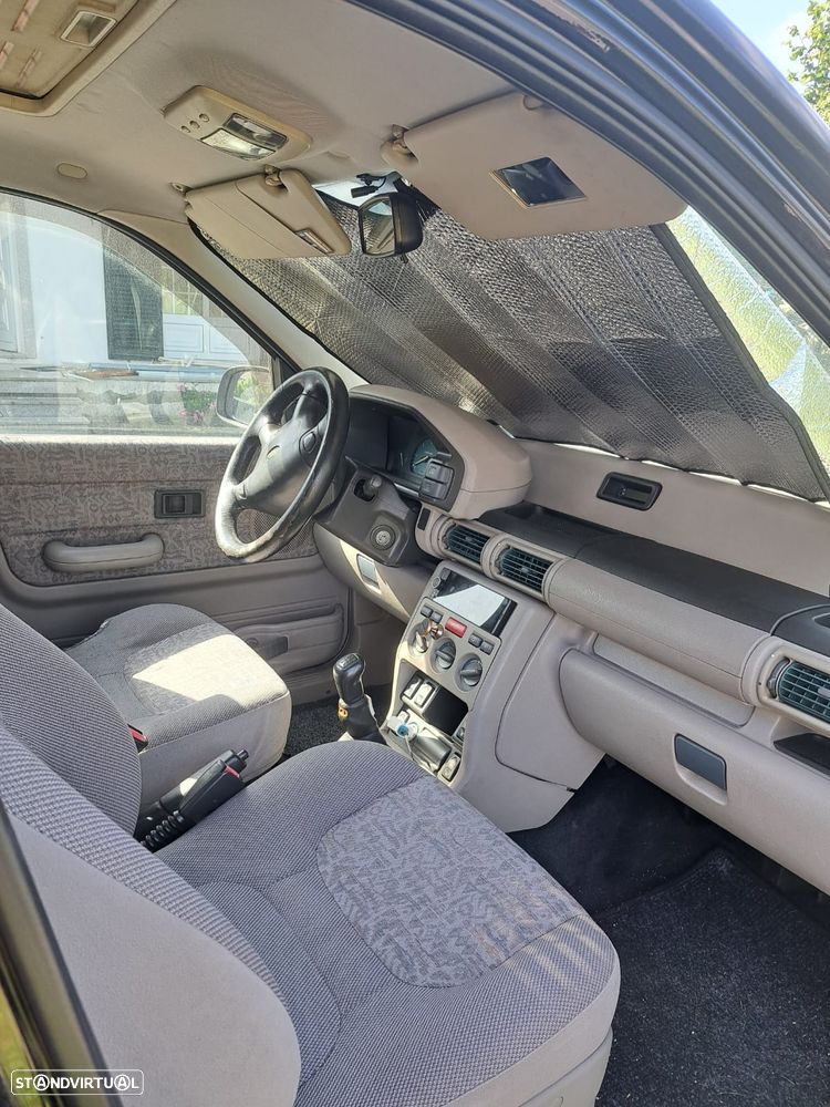 Land Rover Freelander 2.0 di - 3