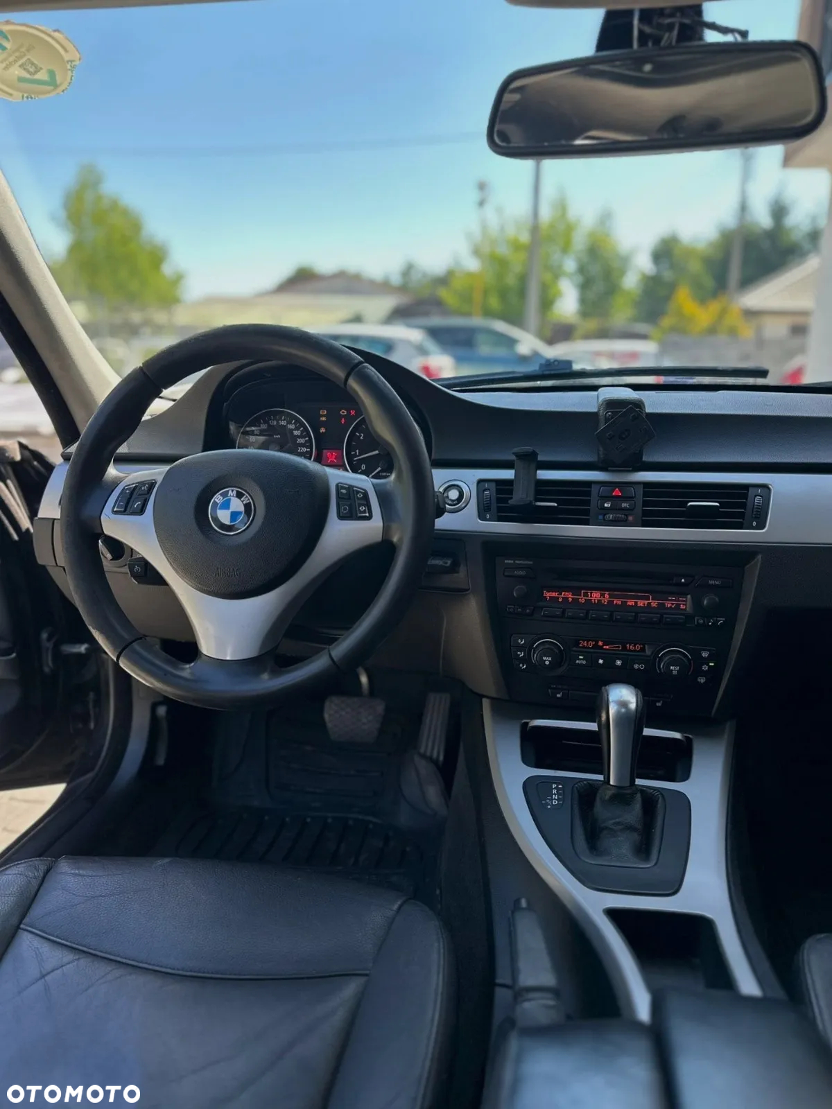 BMW Seria 3 325i - 6