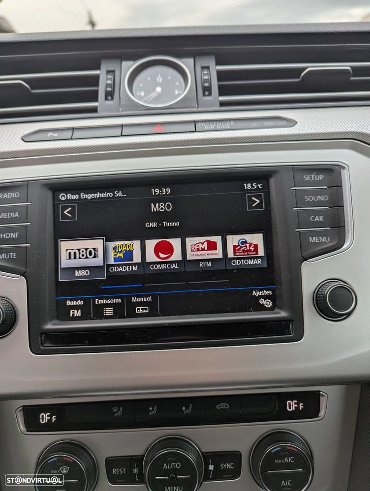VW Passat 1.6 TDI Confortline - 14