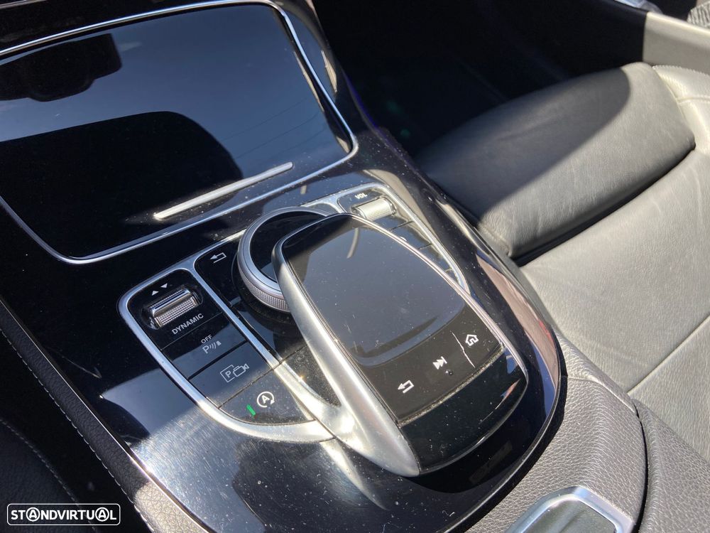 Mercedes-Benz E 220 d 9G-TRONIC Exclusive - 25