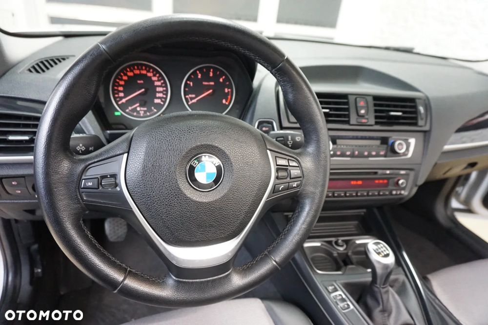 BMW Seria 1 120d Urban Line - 21