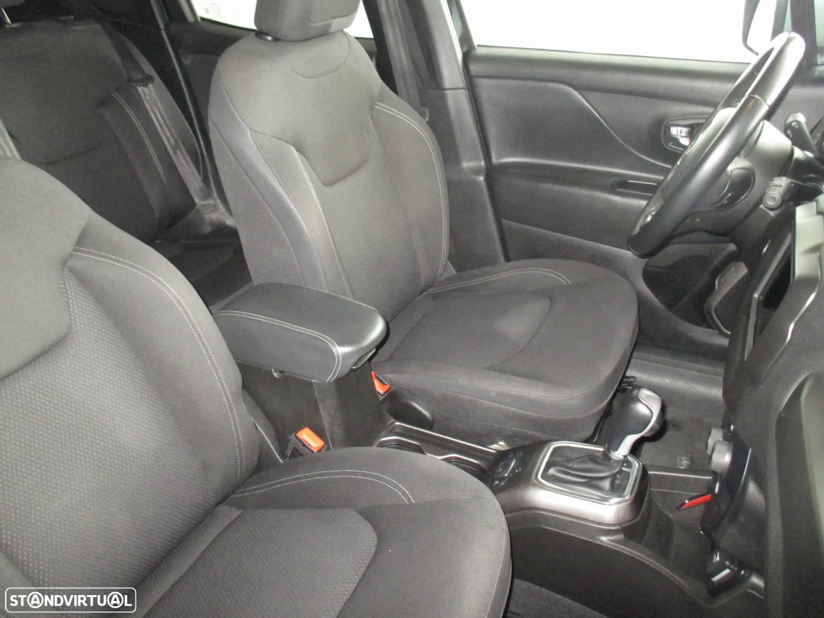 Jeep Renegade 1.6 MJD Limited DCT - 8