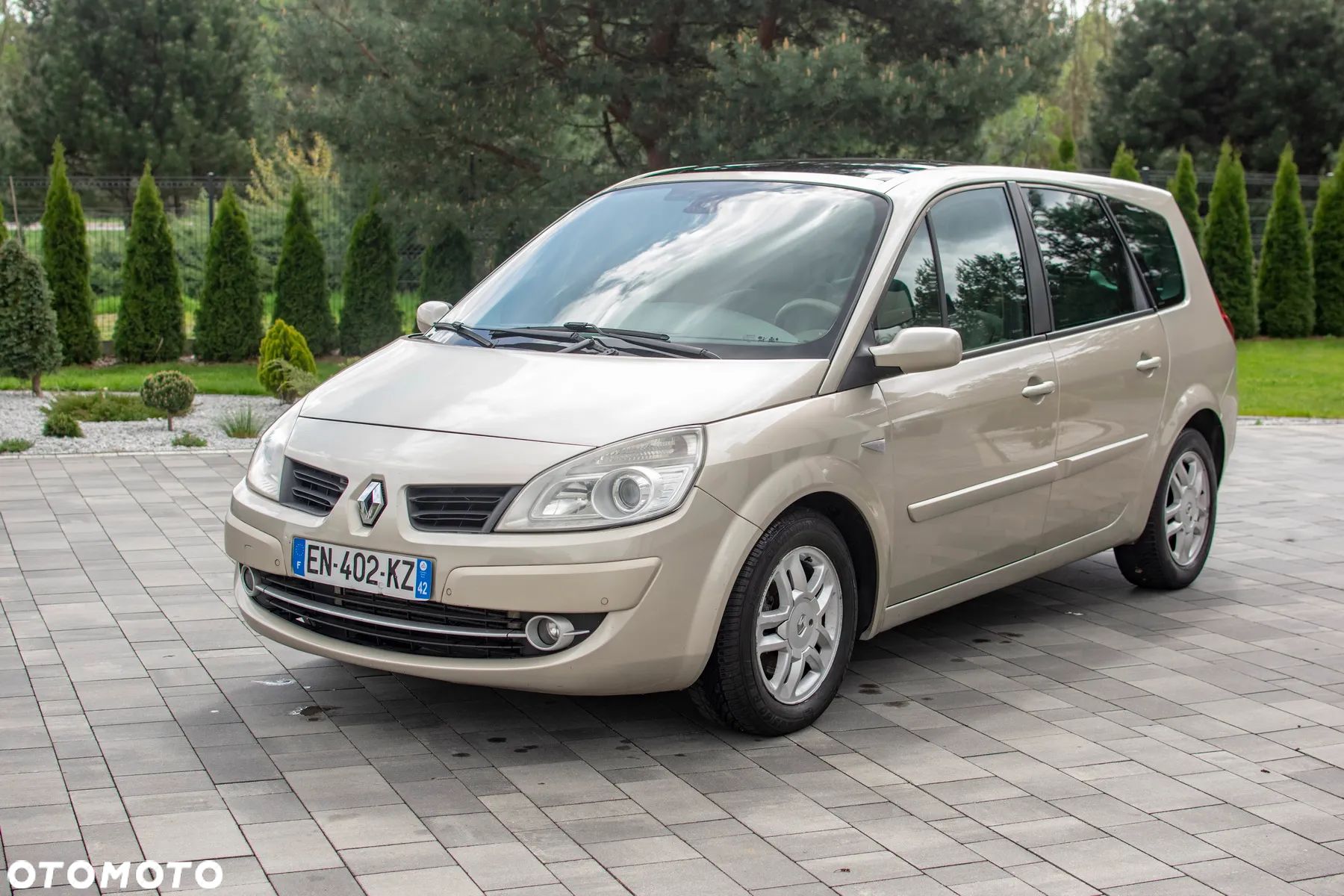 Renault Grand Scenic Gr 2.0T Exception - 1