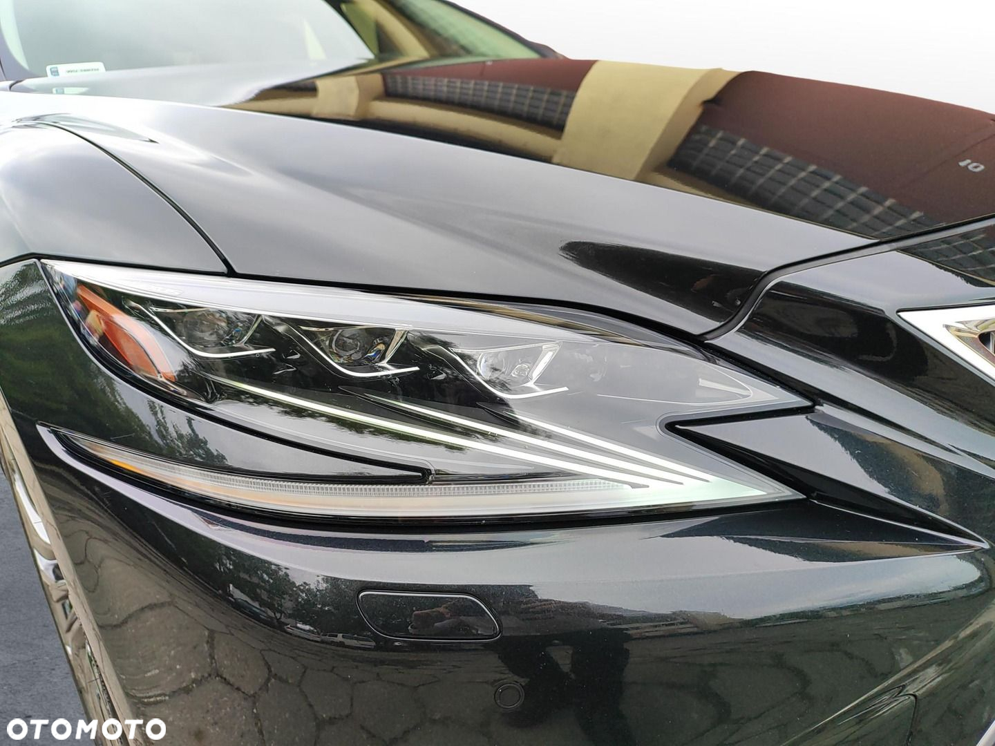 Lexus LS 500h Prestige AWD - 32