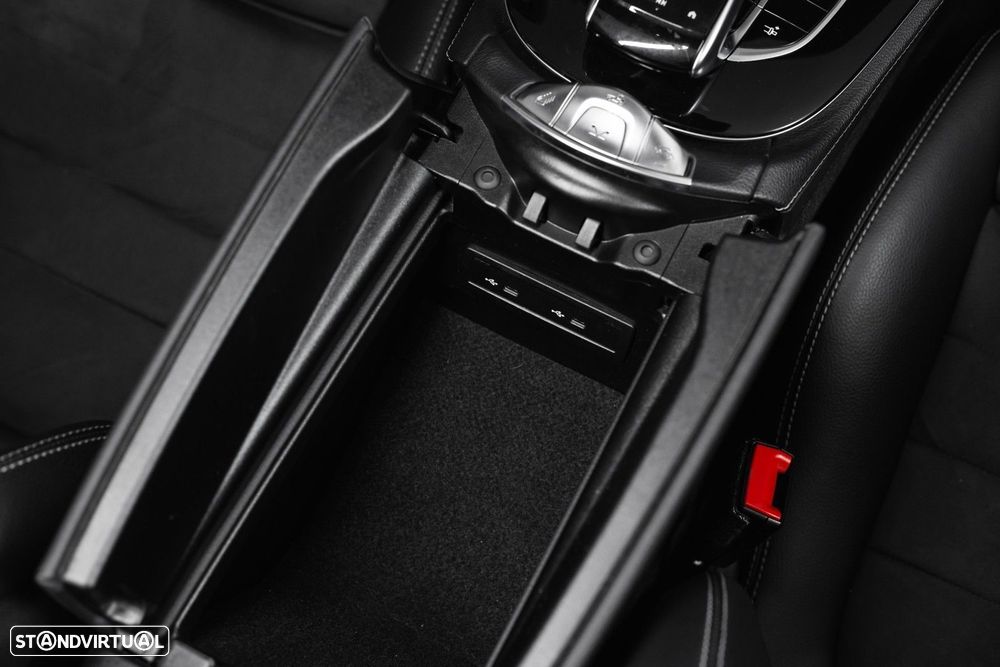 Mercedes-Benz E 220 d AMG Line Aut. - 44