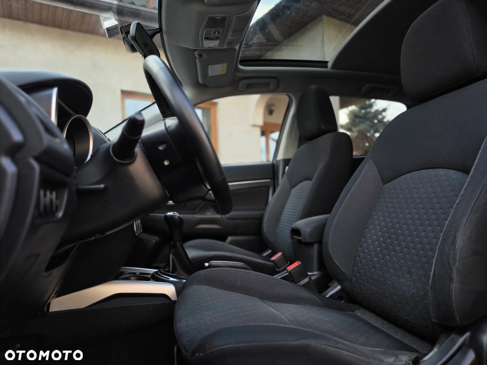 Mitsubishi ASX - 19