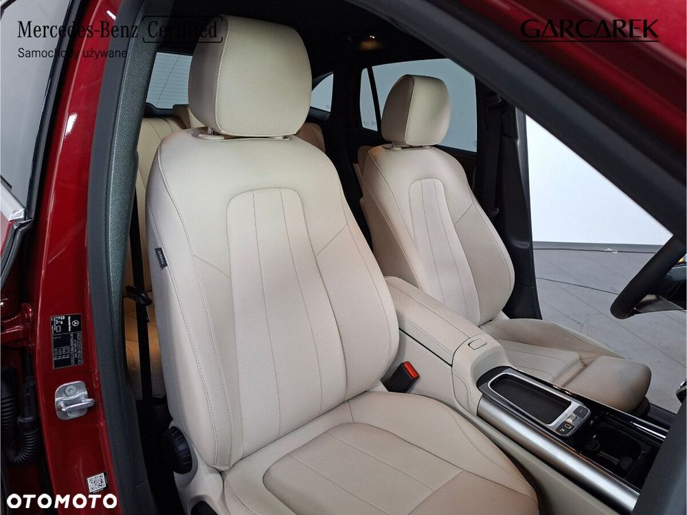 Mercedes-Benz GLA - 20