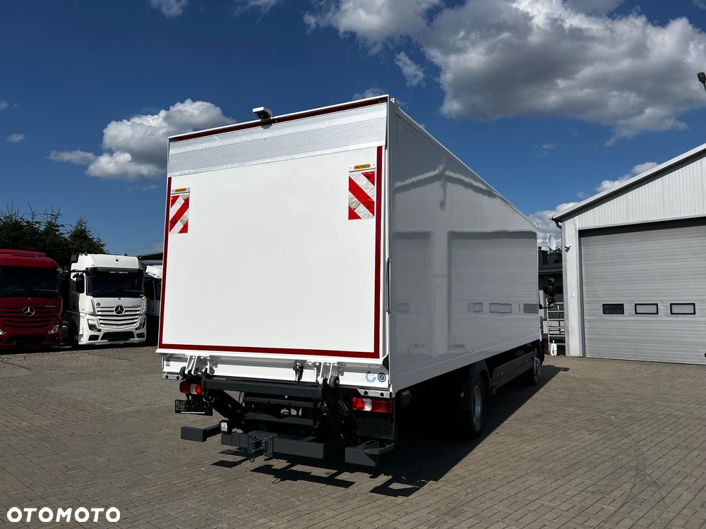 Mercedes-Benz ATEGO - 11