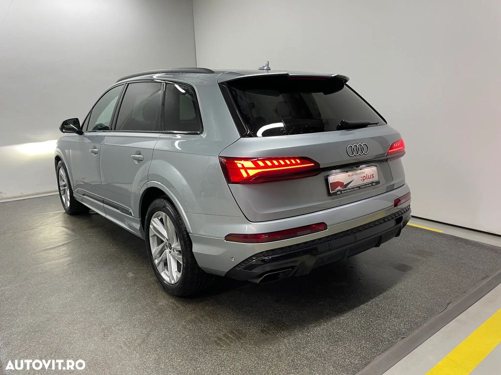 Audi Q7 50 TDI quattro Tiptronic MHEV S Line - 4