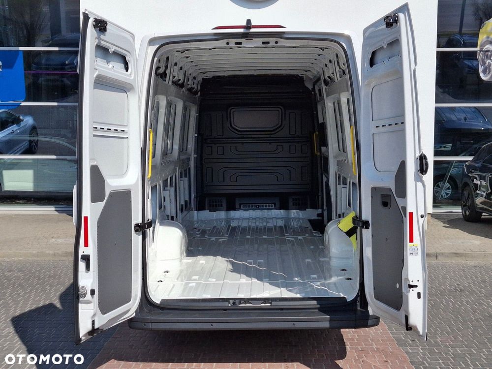 Volkswagen Crafter - 9