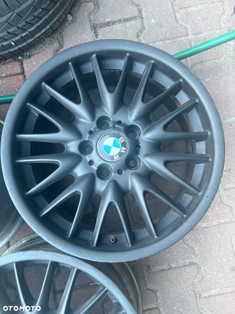 BMW 3 e46 M PAKIET oryginał WZOR styl 72 styling tył tylna 8,5 cala ALUFELGa 18 is50 et50 prosta - 7