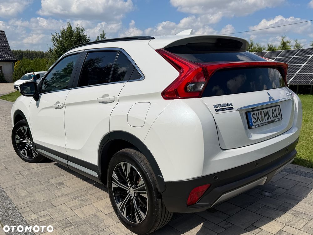Mitsubishi Eclipse Cross - 9