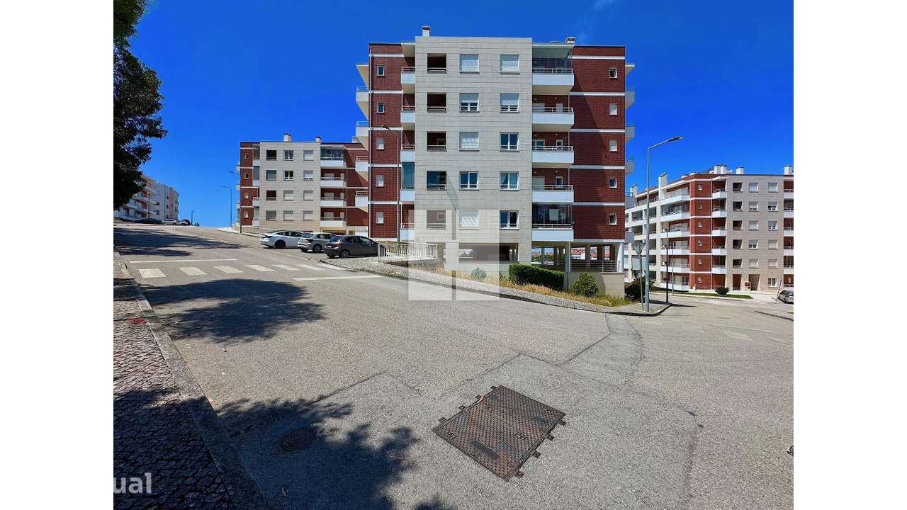 Apartamento T2 - Grande imagem: 2/40